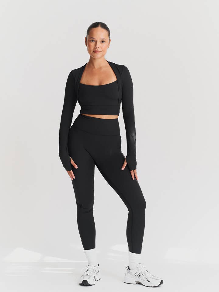 Sisterly Tribe - Wholesale Athletic Top - Women's - Softsculpt Bolero Long Sleeve Top - Black