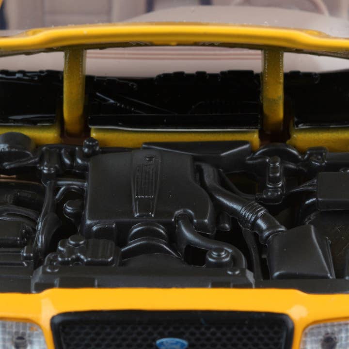 Daron Worldwide Trading - Venta al por mayor Coches/camiones de juguete - Niños - NY73337 New York City TAXI 1/24 de Daron Toys