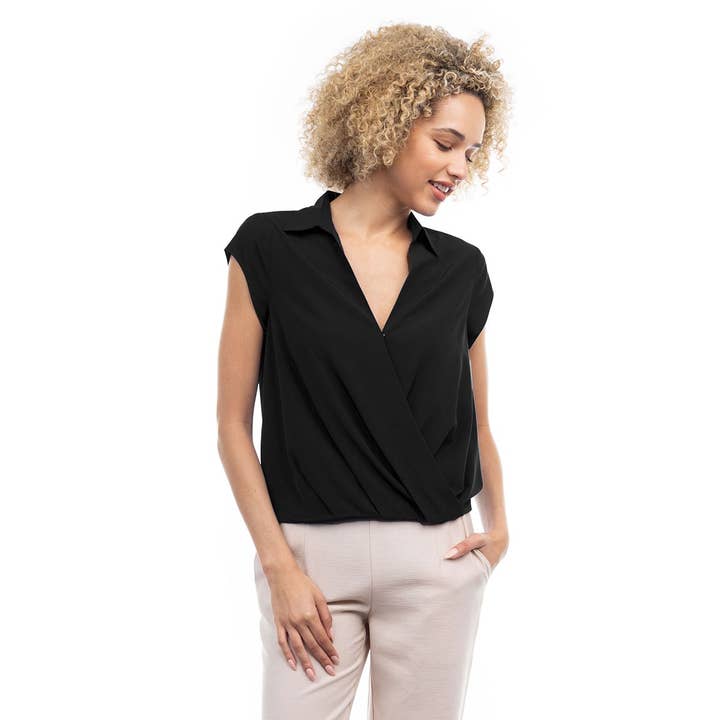 Top corto Surplice per la vendita all'ingrosso da parte di Naked Zebra Rack