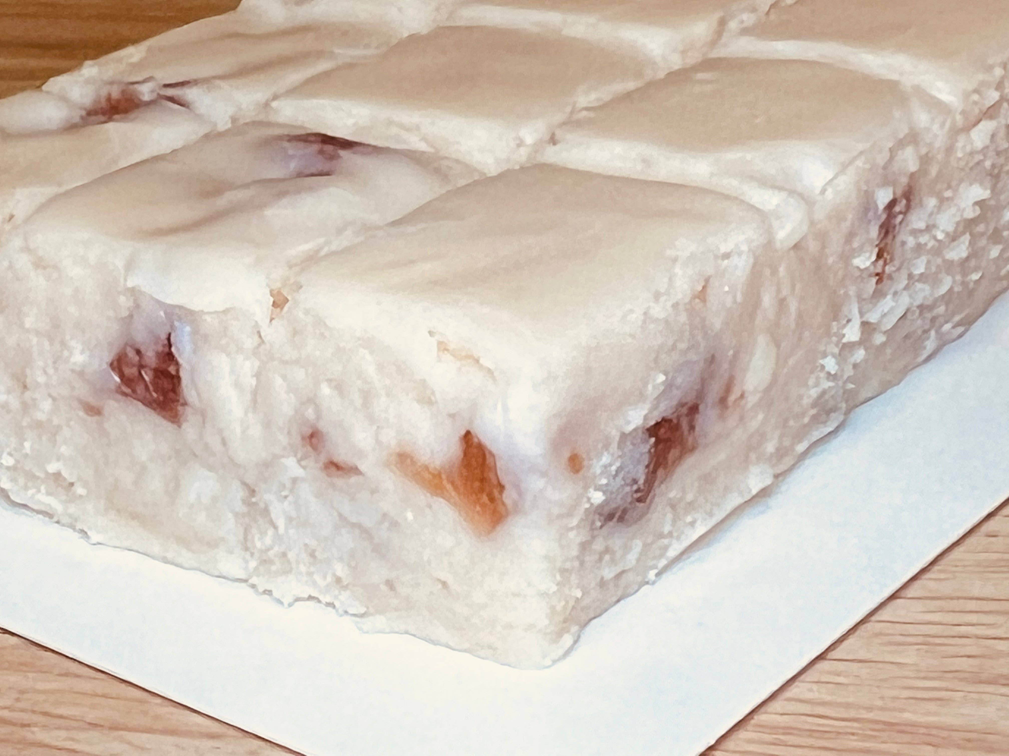 Meem's Fudge Shoppe - Wholesale Fudge - White Chocolate Strawberry1