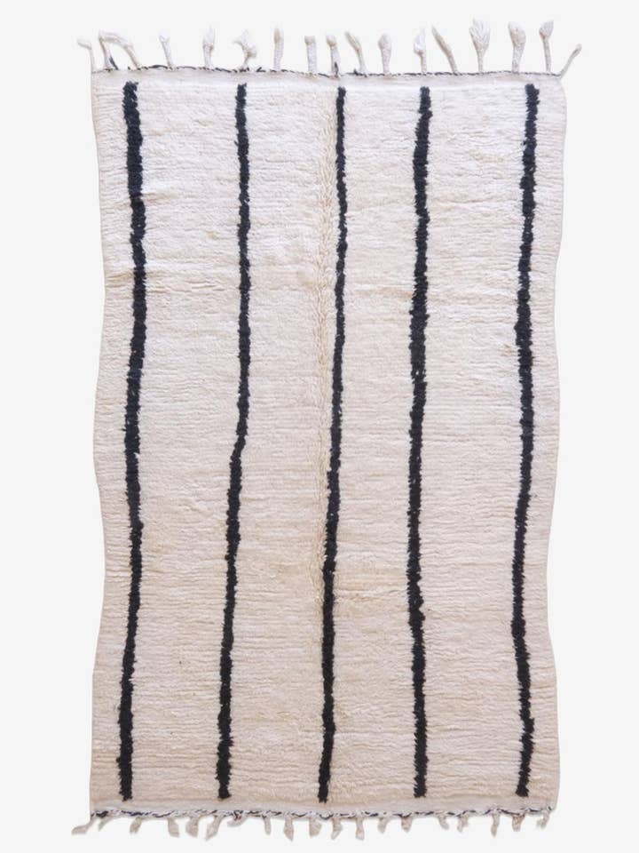 Handmade Beni Ourain Moroccan Wool Rug 5x8ft for wholesale by bazarifinagh