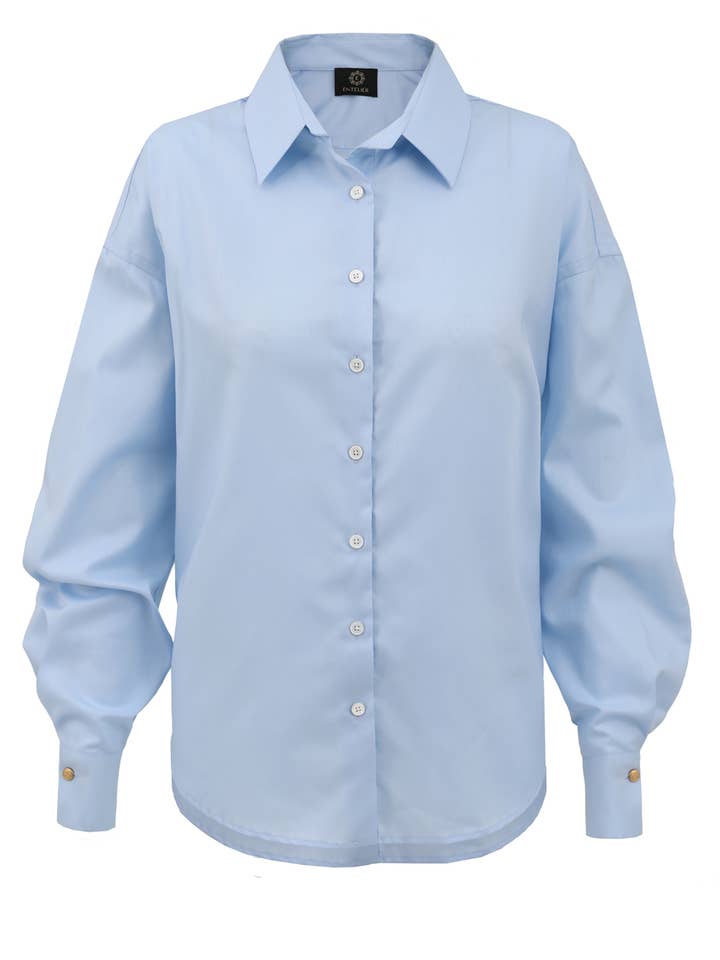 Klassisches, übergroßes blaues, schlichtes Hemd für den Großhandel von Entelier