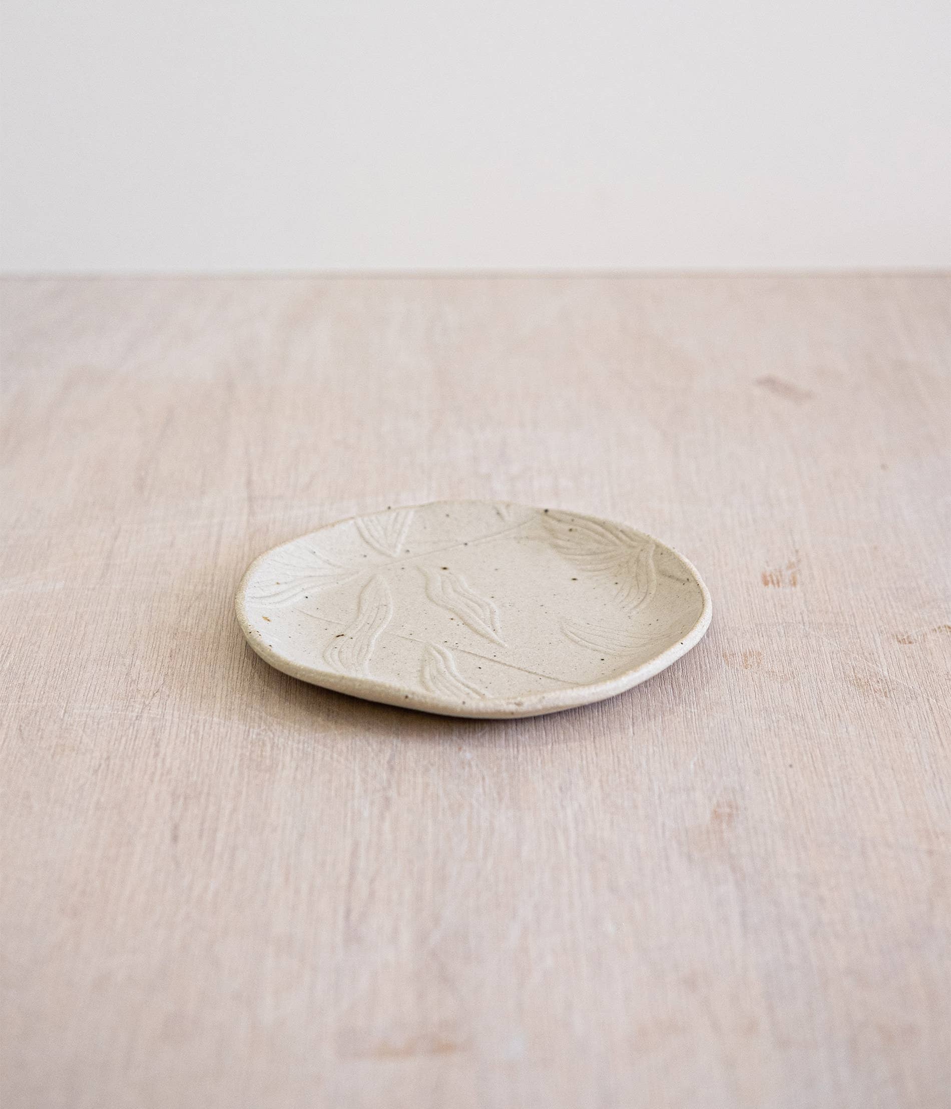 KP Studio – Prato de joias por atacado – Prato de bugiganga de cerâmica artesanal0