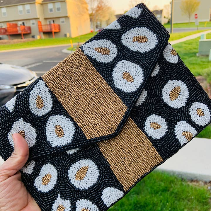 Beaded leopard clutch for wholesale by Lovelybeadz