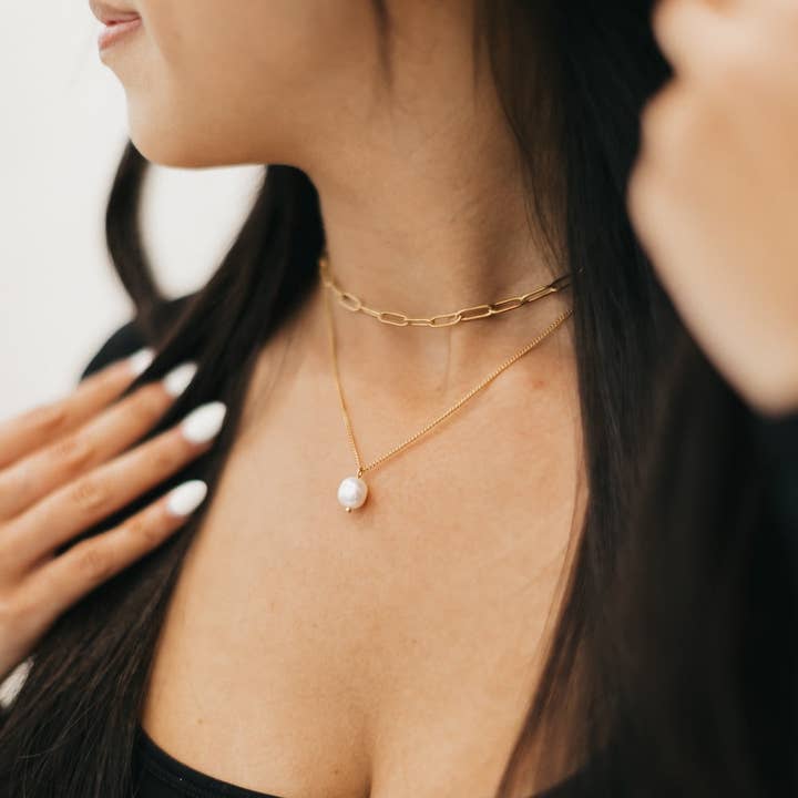Pretty Simple - Wholesale Link & Chain Necklace - Treasured Stack Pearl Chain Necklace *WATERPROOF*