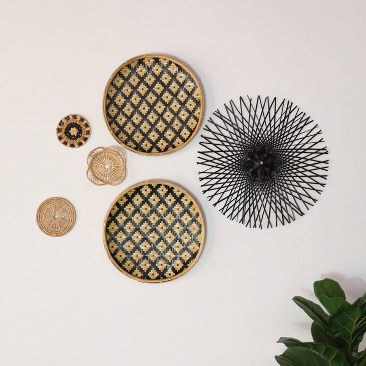 CHOM MA NAT - Wall Hanging for wholesale by Thaihomeshop