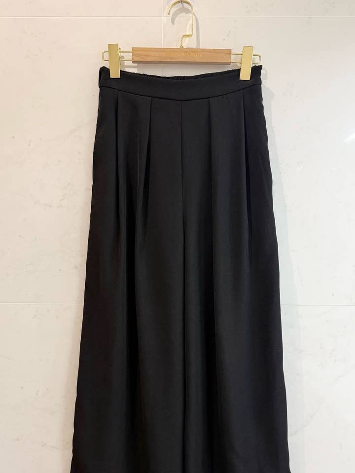 Byxor referens X8028, storlek S/M M/L L/XL för wholesale av Version féminin So Twice