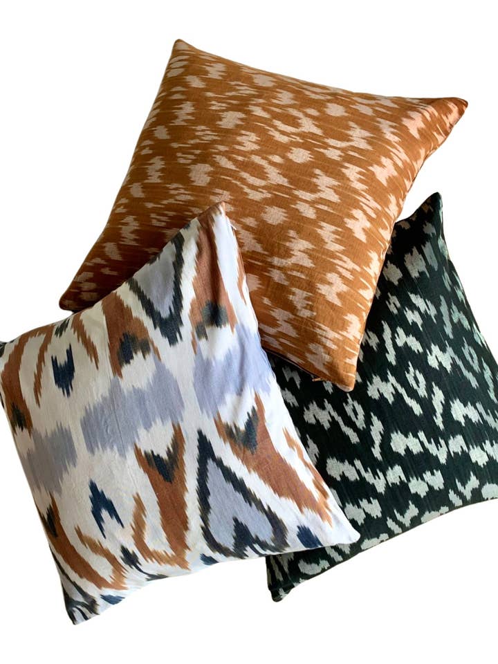 Fundas de cojín Ikat artesanales para venta al por mayor de CHAMANI
