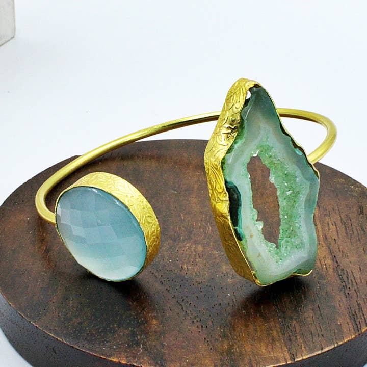 LA MAR - Wholesale Cuff Bracelet - Bracelet with 2 stones, light blue and green - chalcedony and agate quartz gold-plated0