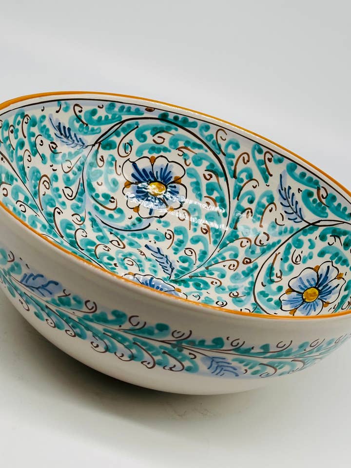Saladeira de cerâmica Caltagirone com decoração 'Eolie' - diâmetro 20 cm por atacado de DD Ceramiche Siciliane