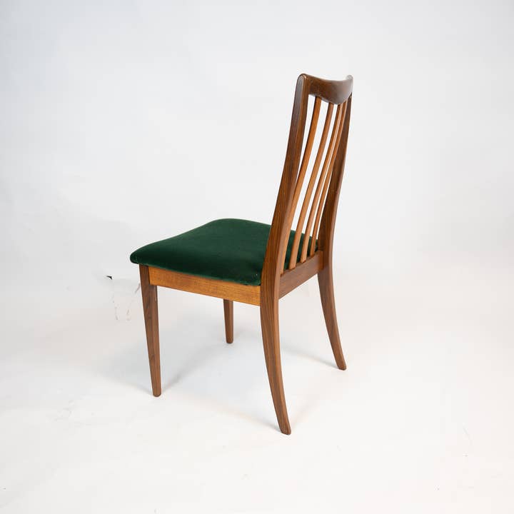 Sustainable & Salvaged - Wholesale Stoel - G-plan Velvet eetkamerstoel uit het midden10