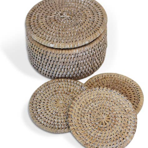 Set de 6 sous-verres ronds avec nœud en forme de boîte - WW 4,75 x 2,75 pieds de hauteur pour la vente par Matahari