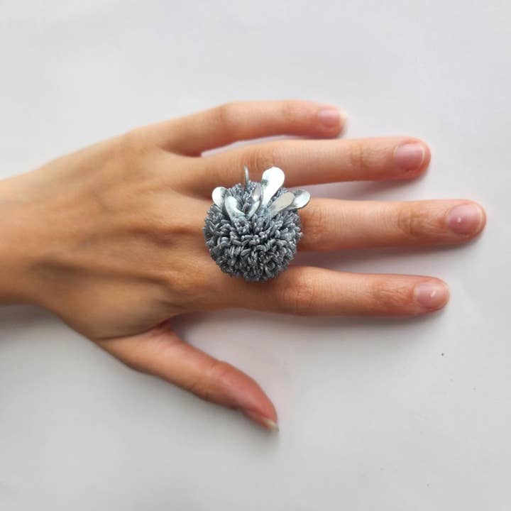 Glimer Ring för wholesale av Tzuri Gueta