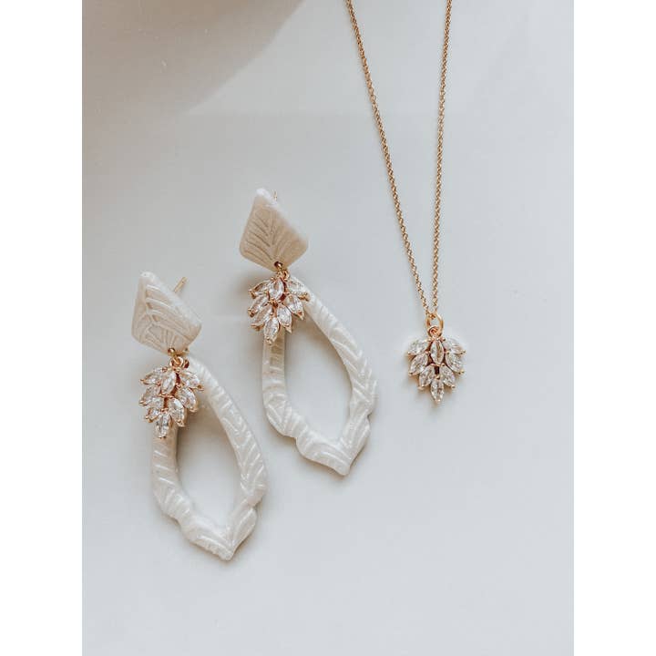 Clay & Fern Co. - Wholesale Dangle Earrings - Dahlia Earrings - Gold | Modern Wedding Jewelry4