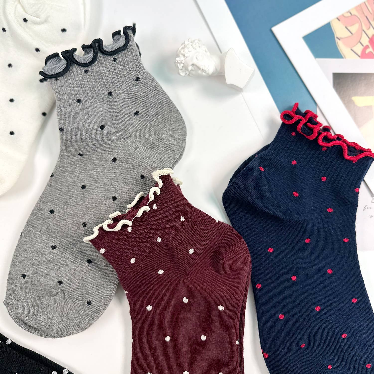 7DAYSSOCKS - Wholesale Socks - Women's - Women's Crew Frill Dot Socks6