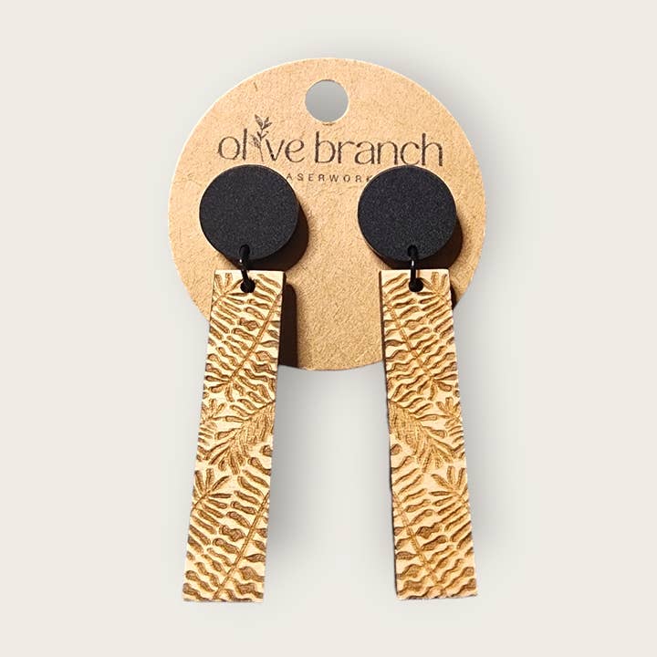 Brincos Greenery Bar Stud por atacado de Olive Branch Laserworks