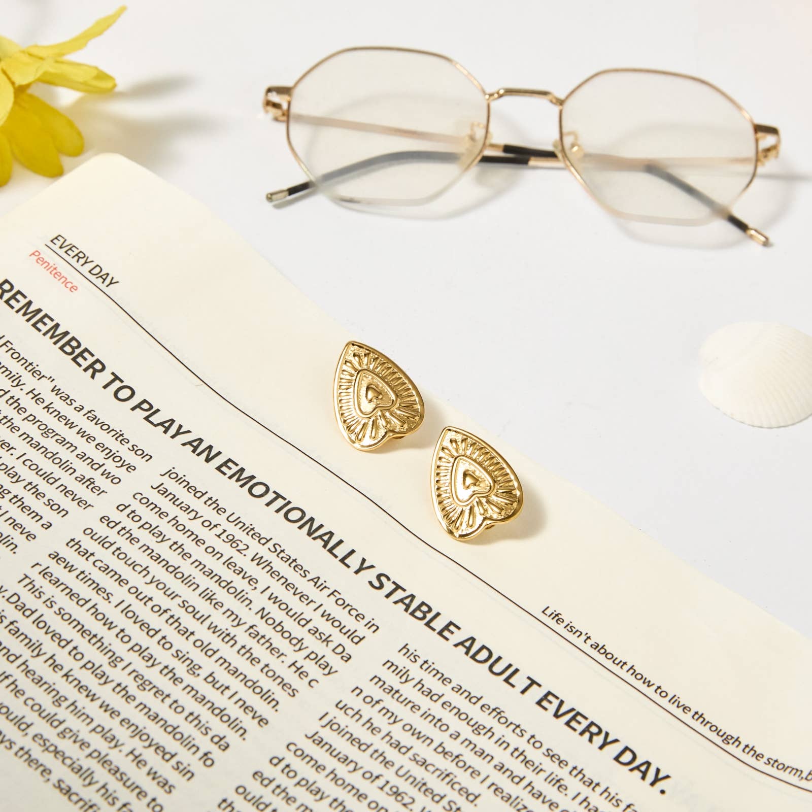 Gold Clip-on earrings - Yini for wholesale on Faire1