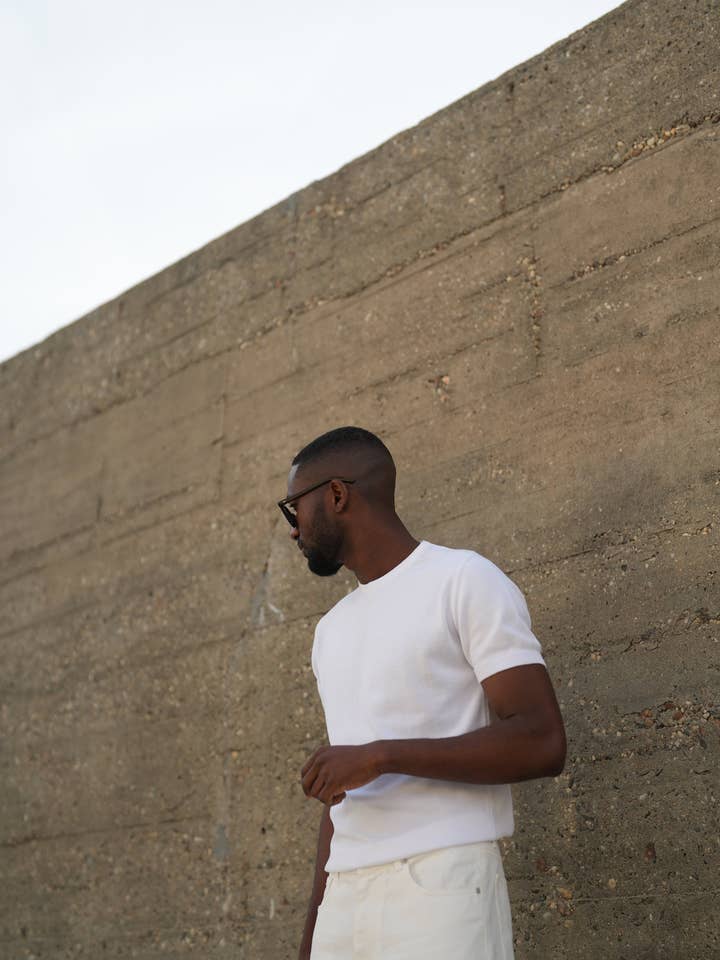 DONATO - Wholesale T-Shirt - Men's - Off-White Short Sleeve Crewneck6