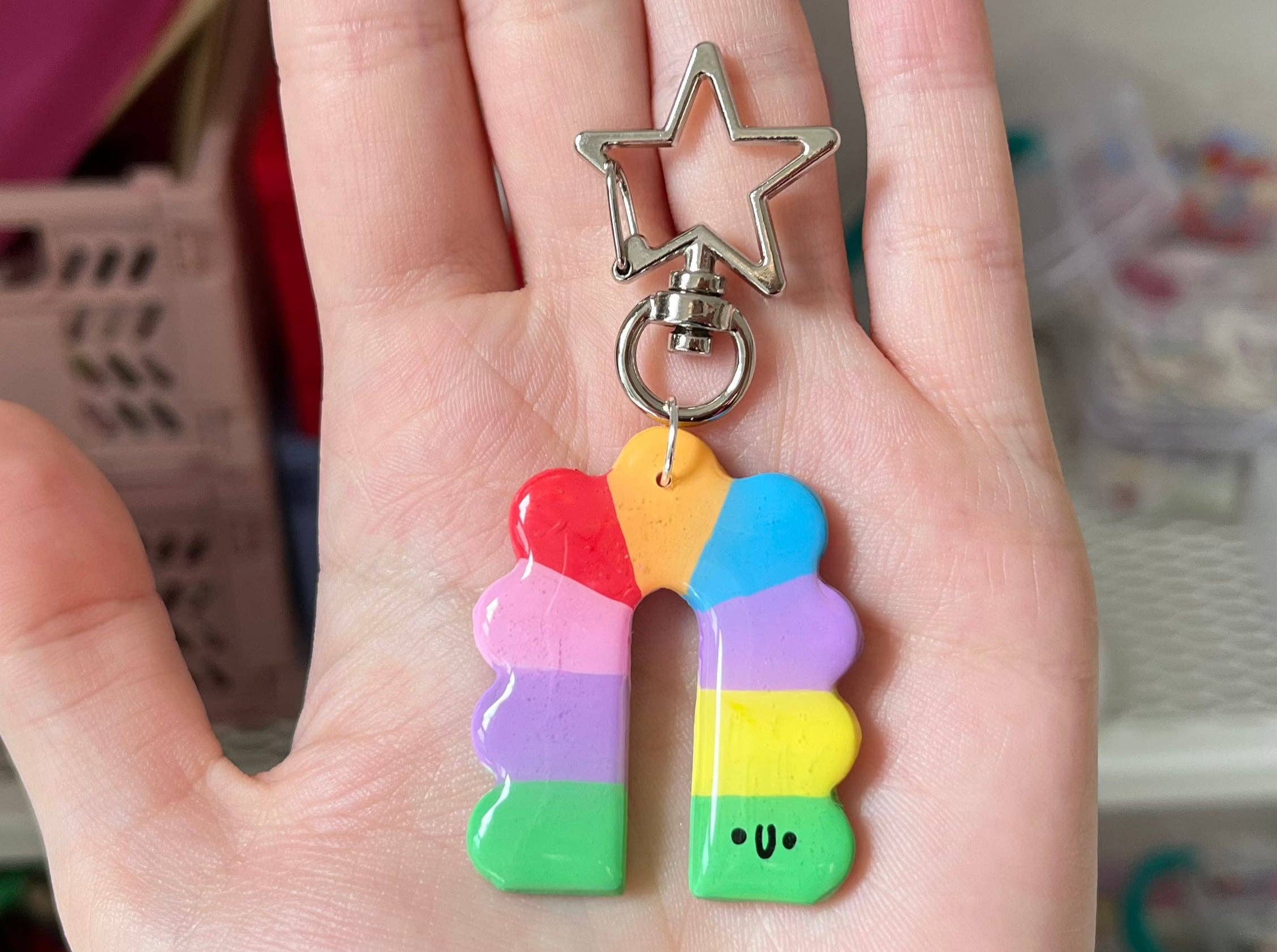 Jammy Weekend – wholesale Keychain – Women's – Rainbow Caterpillar Clay Keyring0