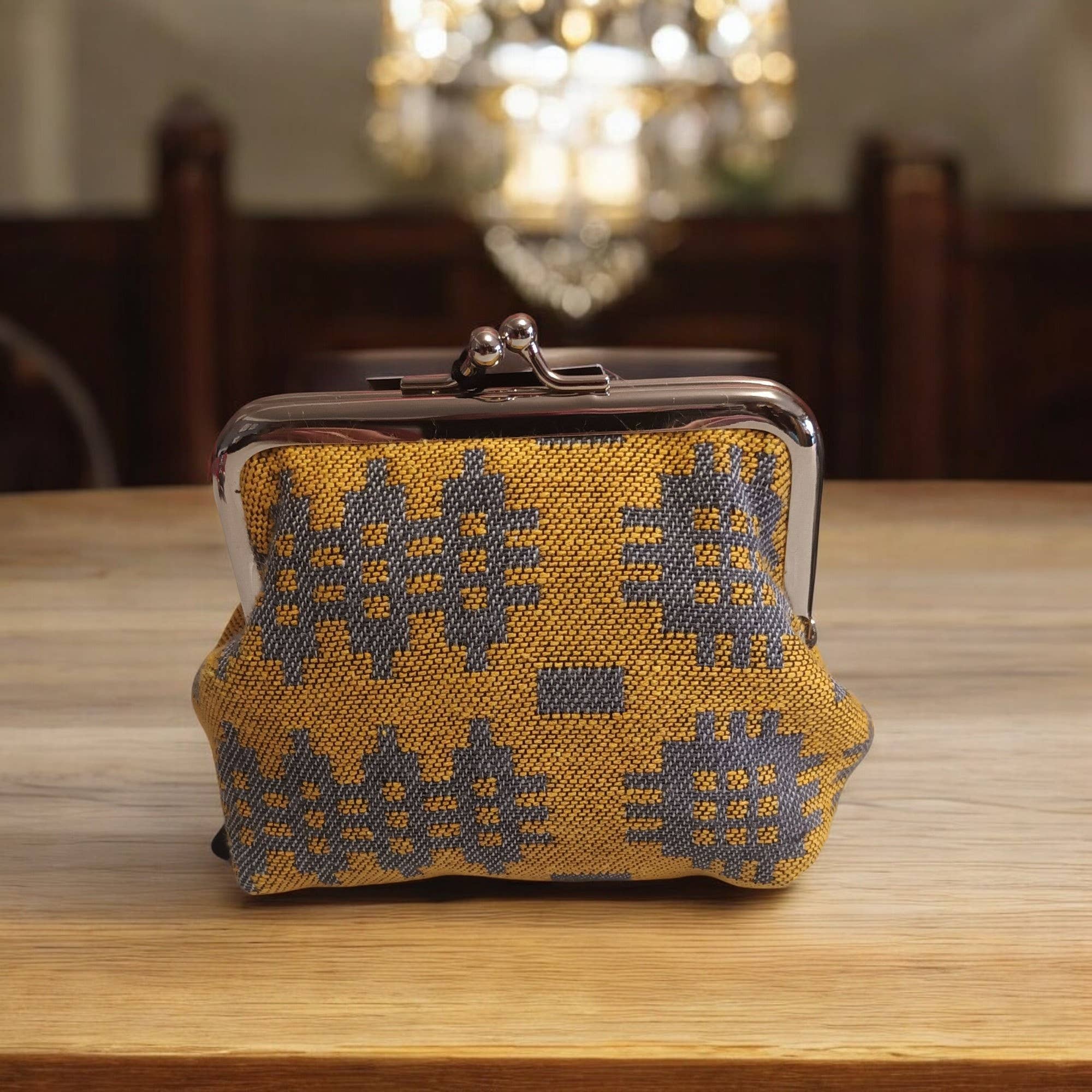 Moose & Co - Vente Porte-monnaie – femme - Porte-monnaie style vintage avec motif de tapisserie galloise4