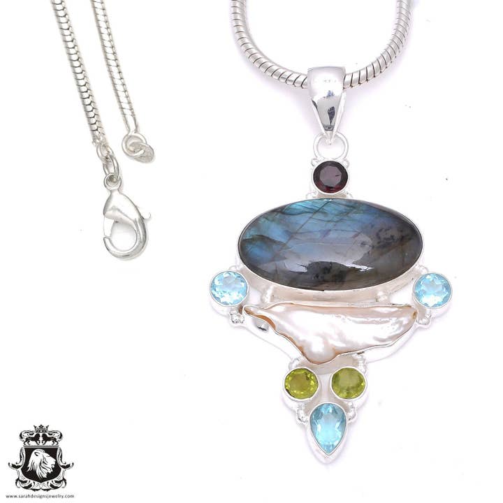 Labradoriet hanger en ketting P7889 voor wholesale door SARAH DESIGNS JEWELRY