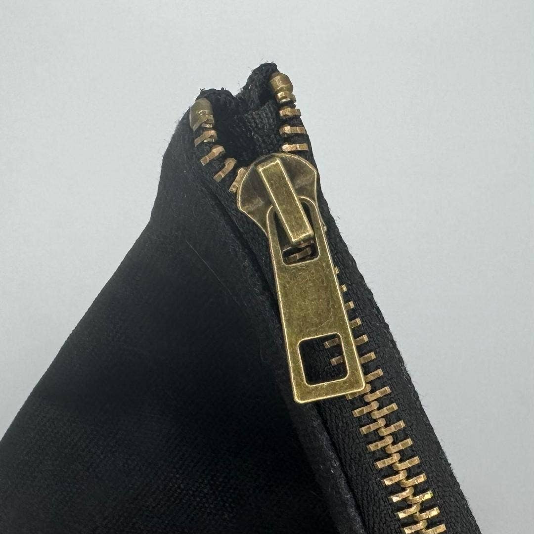 REMOVED BRAND – wholesale Pouch – Unisex – Waxed Canvas Zipper Tool Pouch3