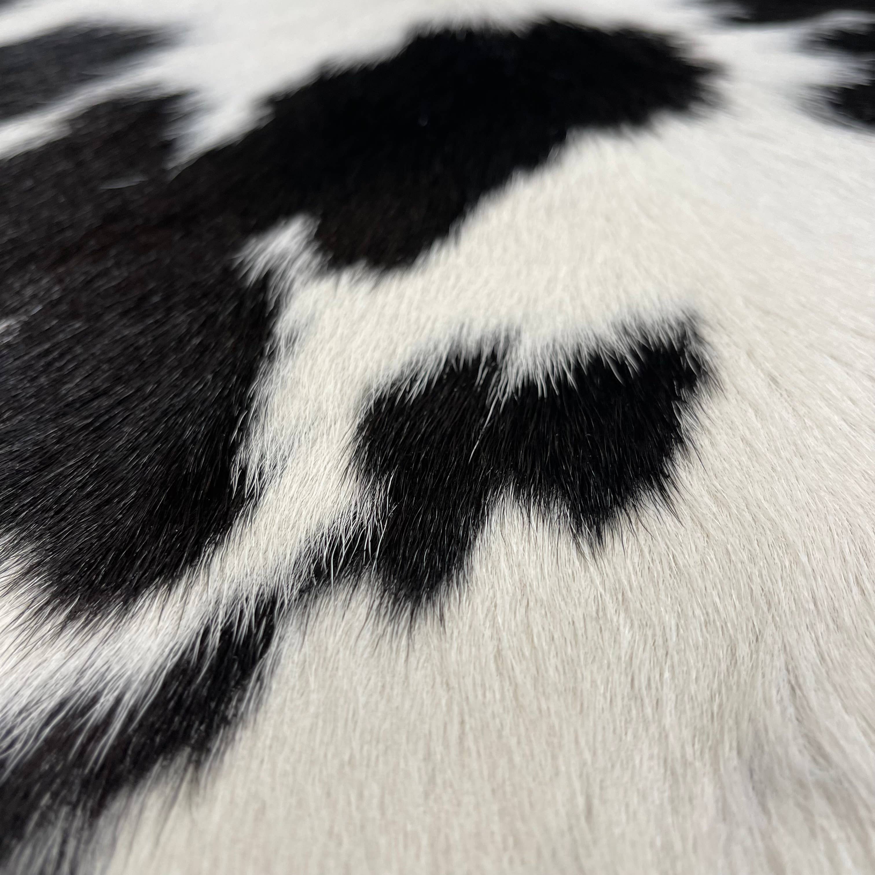 Chesterfield Leather – wholesale Matta – Brasilianskt kalvskinn med hår1