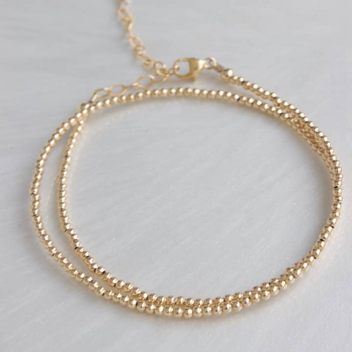 Katie Waltman Jewelry – Engroshandel Perlearmbånd – Dobbeltviklet armbånd i forgyldt materiale1