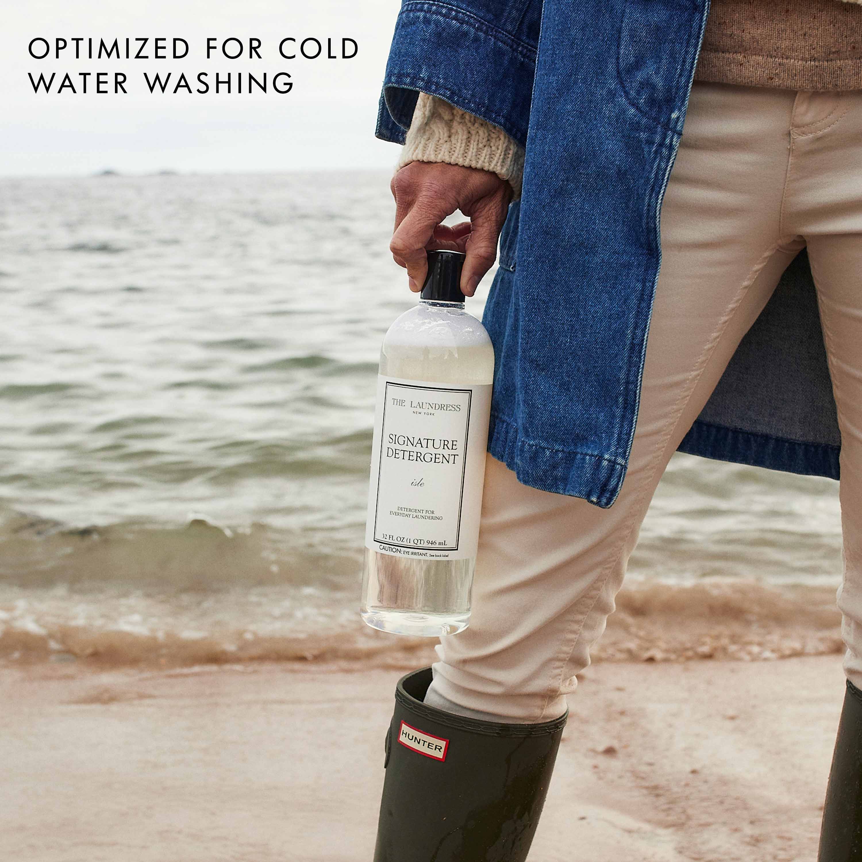 The Laundress - Wholesale Liquid Laundry Detergent - Signature Detergent Isle5