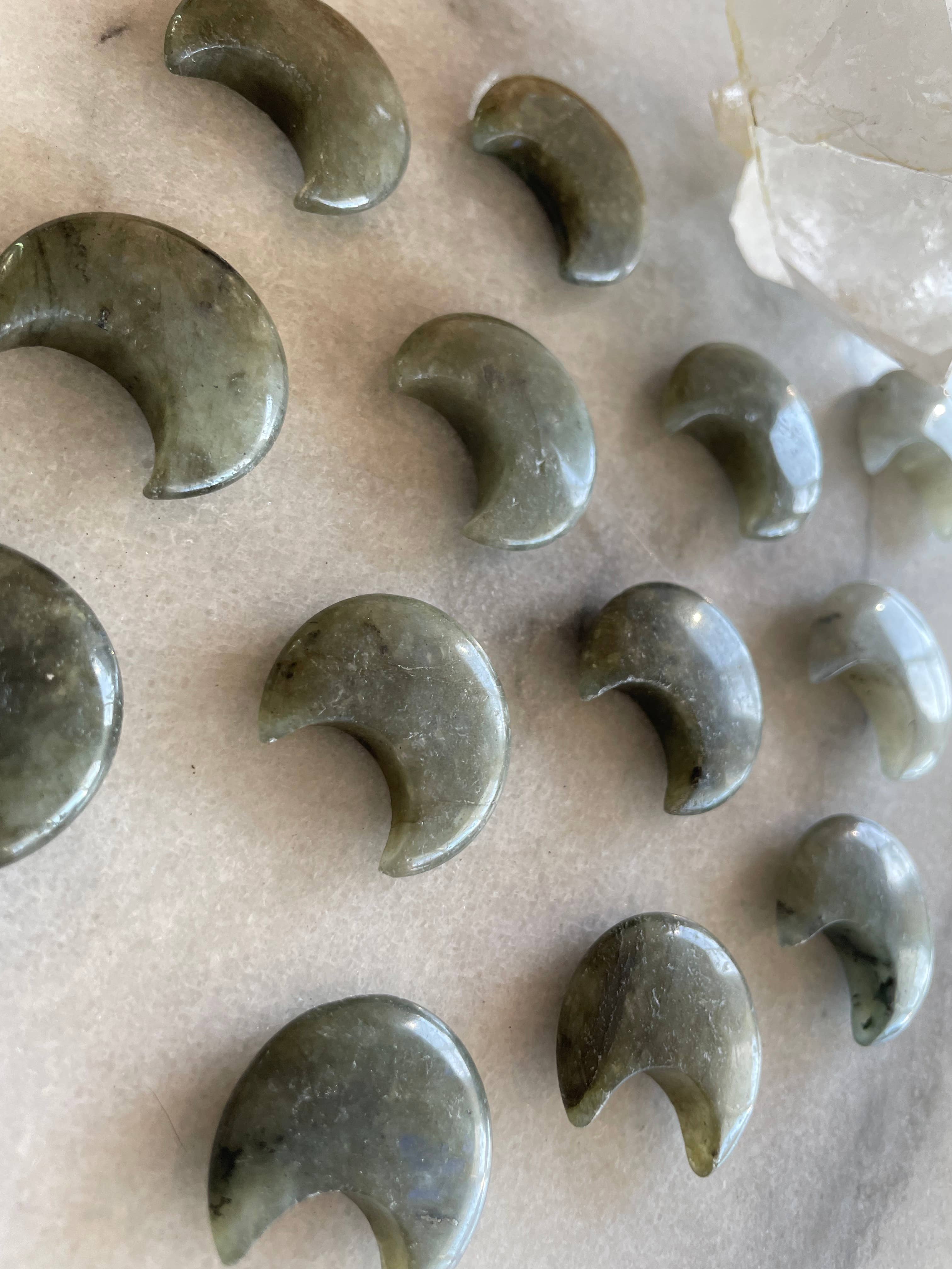 Pebble House - Wholesale Spiritual Stone/Crystal - Labradorite Moon (Crystals & Stones)1