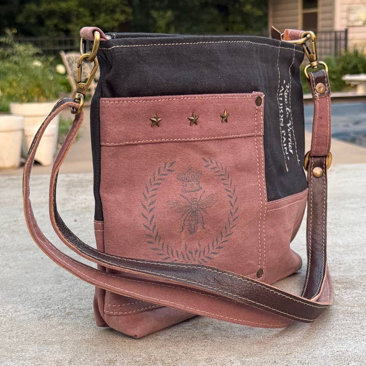 Lungta Imports - Wholesale Crossbody bag – Women's - Recycled Military Canvas Crossbody Bag – Rugged & Eco-Friend6