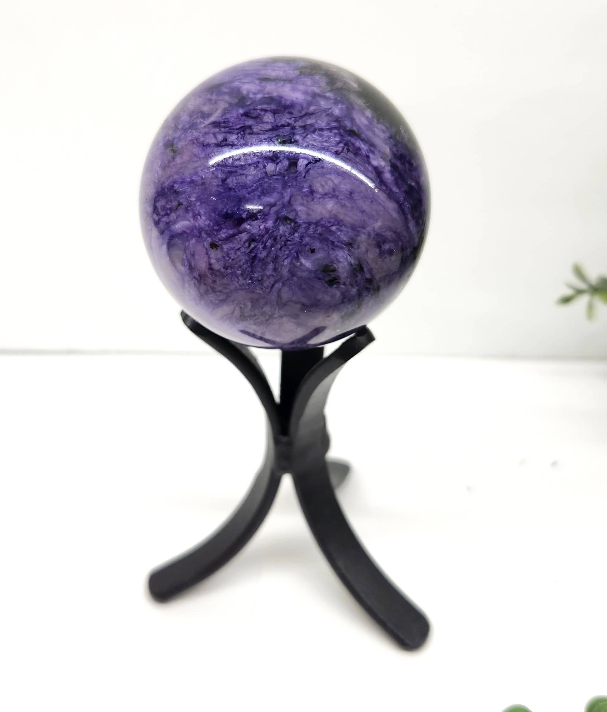 Meraki Gemstones – wholesale Spiritual stone/crystal – Charoite Polished Semi-Precious Gemstone Sphere (5 to 6cm)7
