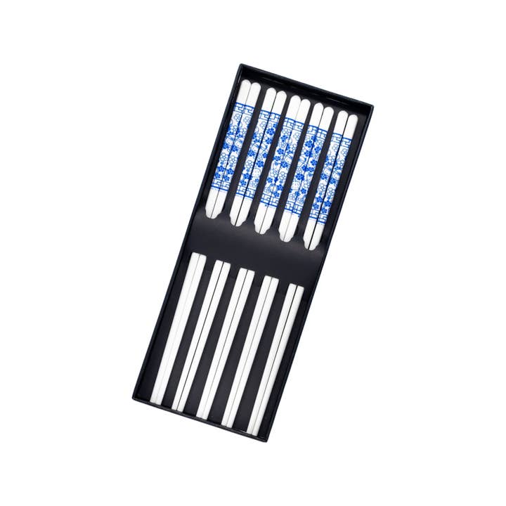 Ensemble de baguettes bleues en porcelaine (lot de 5 paires) pour la vente par Wonton In A Million