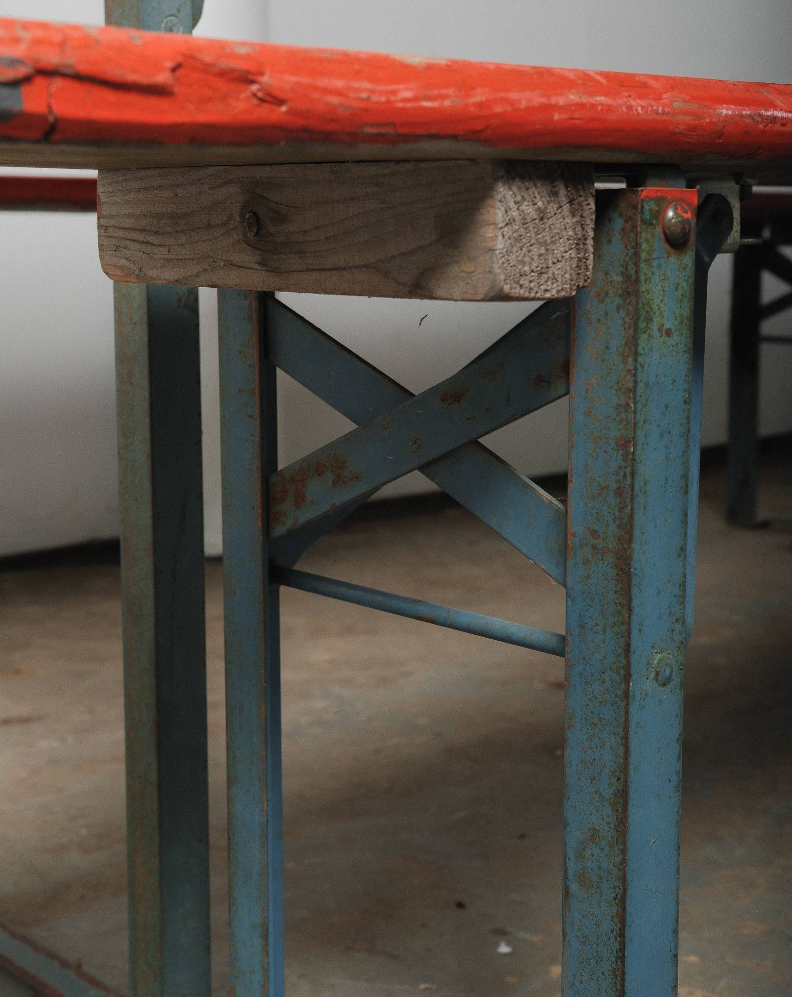 Golden Oldies Antiques - Wholesale Patio Table - Vintage Beer Garden Set - Biergartin Table & Benches7