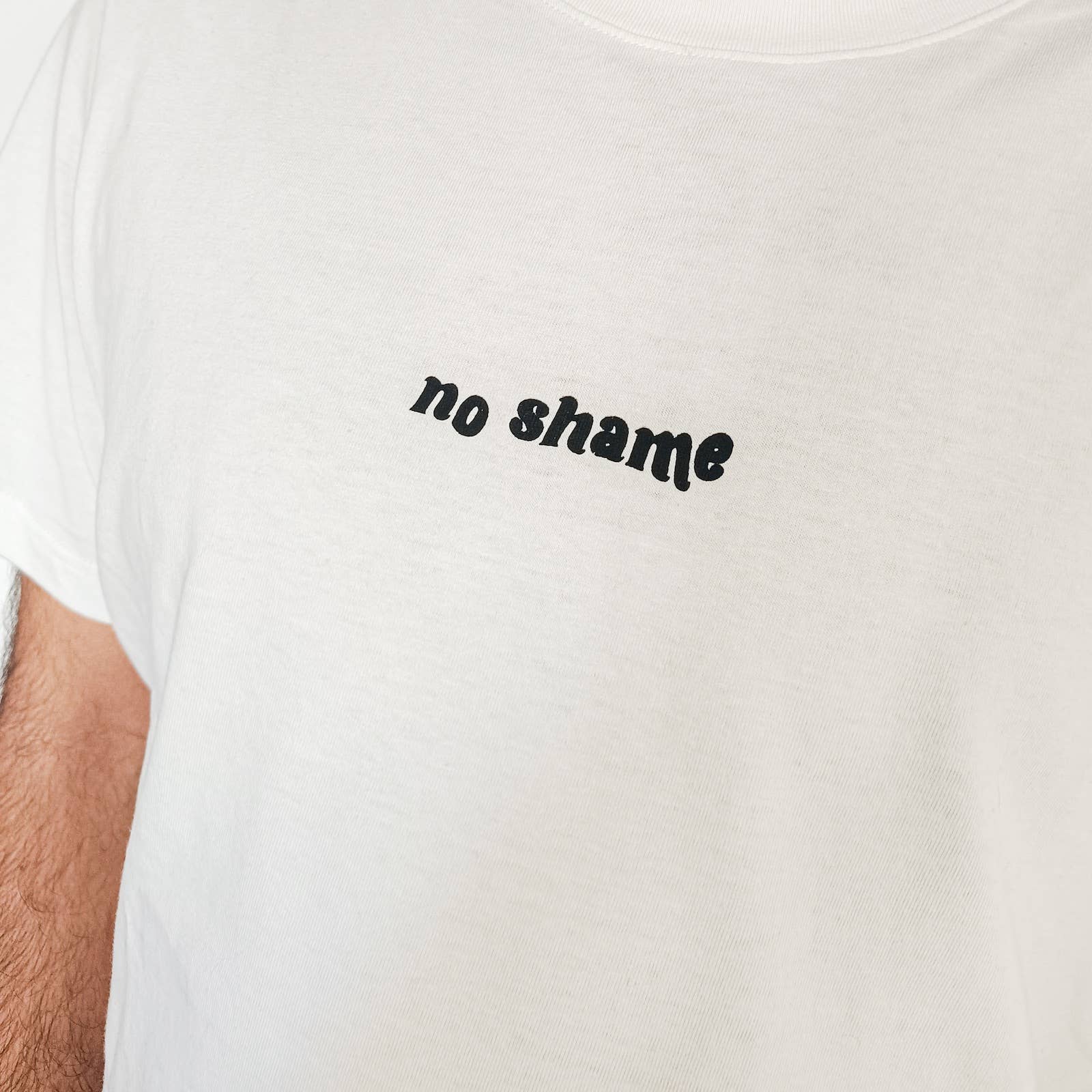 felgsara - Wholesale Screen Printed T-Shirt - Unisex - T-shirt "No Shame"2