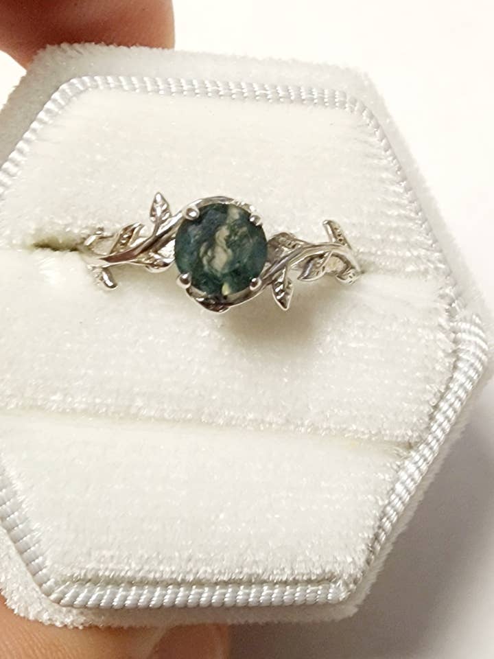 Lot of 20 Sterling and Moss Agate rings for wholesale by The Curiosity Shop