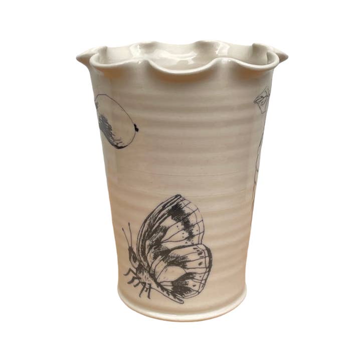 Paige Mitchell - Wholesale Vase - Frilly Garden Vase - Small3