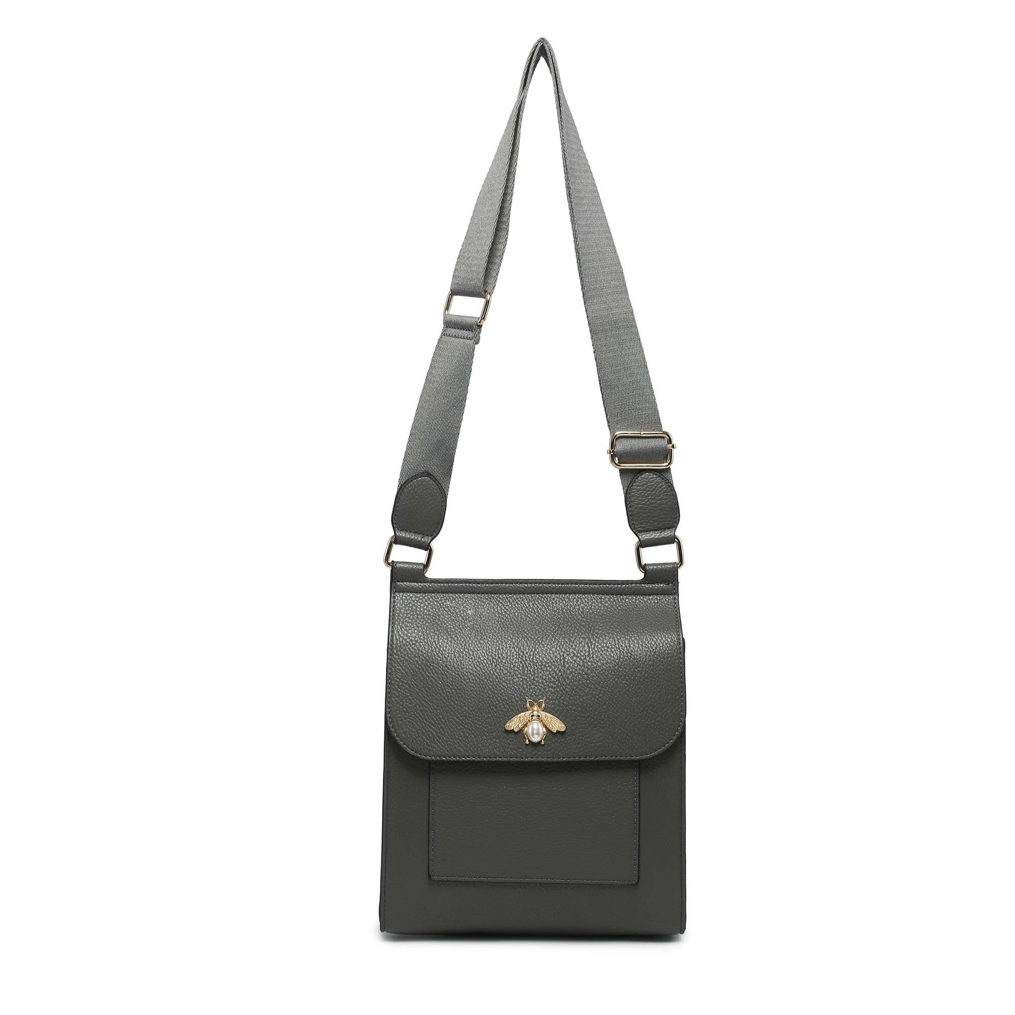 Papaya Fashion Ltd - Venta al por mayor Bandolera - Mujer - B23025-Bolso bandolera metálico con insignia de abeja perlado en la solapa3