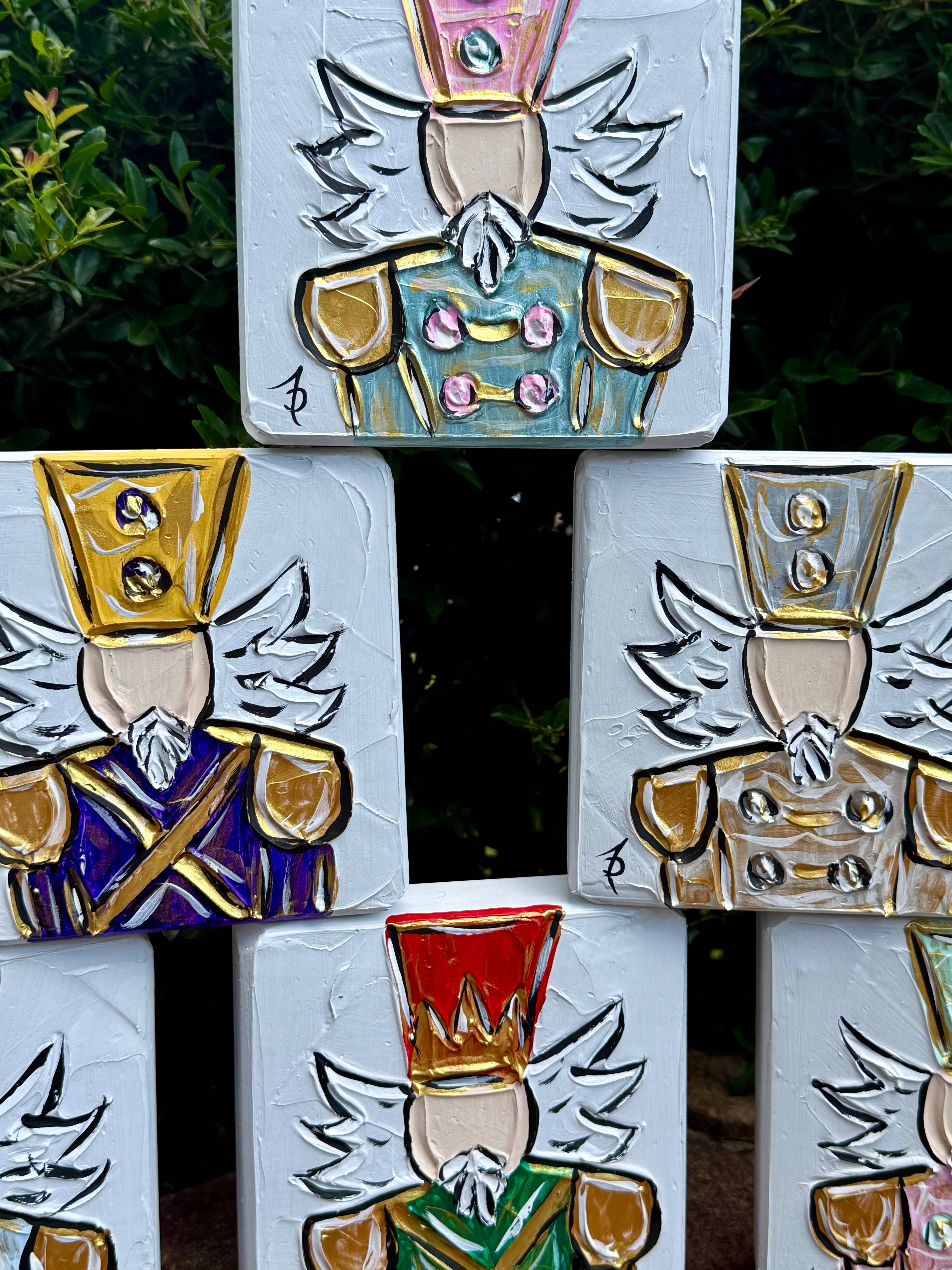 Framesaplenty - Wholesale Christmas Decoration - Textured Nutcracker Christmas tabletop decoration 6