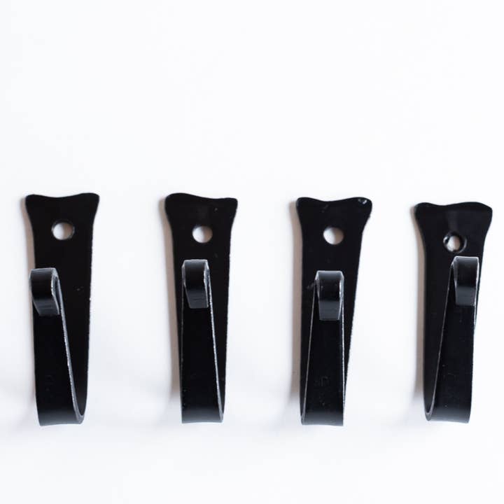 Millstream Home – wholesale Wall hook – The Standard Iron Hooks Set of 40