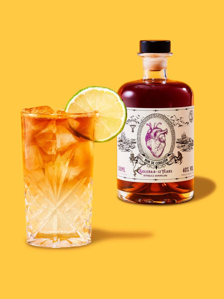 D.R. Lindens Ron de Corazon 40% vol. Tutto 500 ml per la vendita all'ingrosso da parte di Fa. Paradise Punk inh. Marc Schmidt