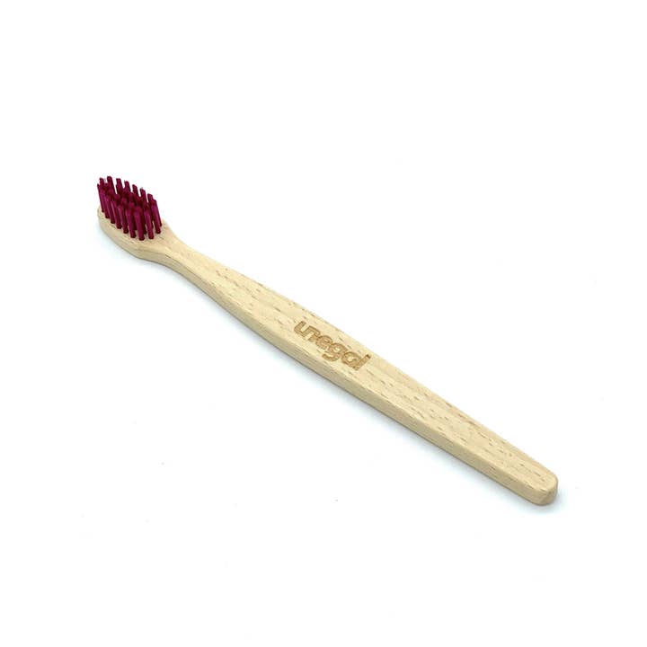 Maren Isabell Schiemann - Wholesale Toothbrush - Kids & Baby - TOOTH SWEEPERS | Kids Wooden Toothbrush | Bio-Based Bristles3