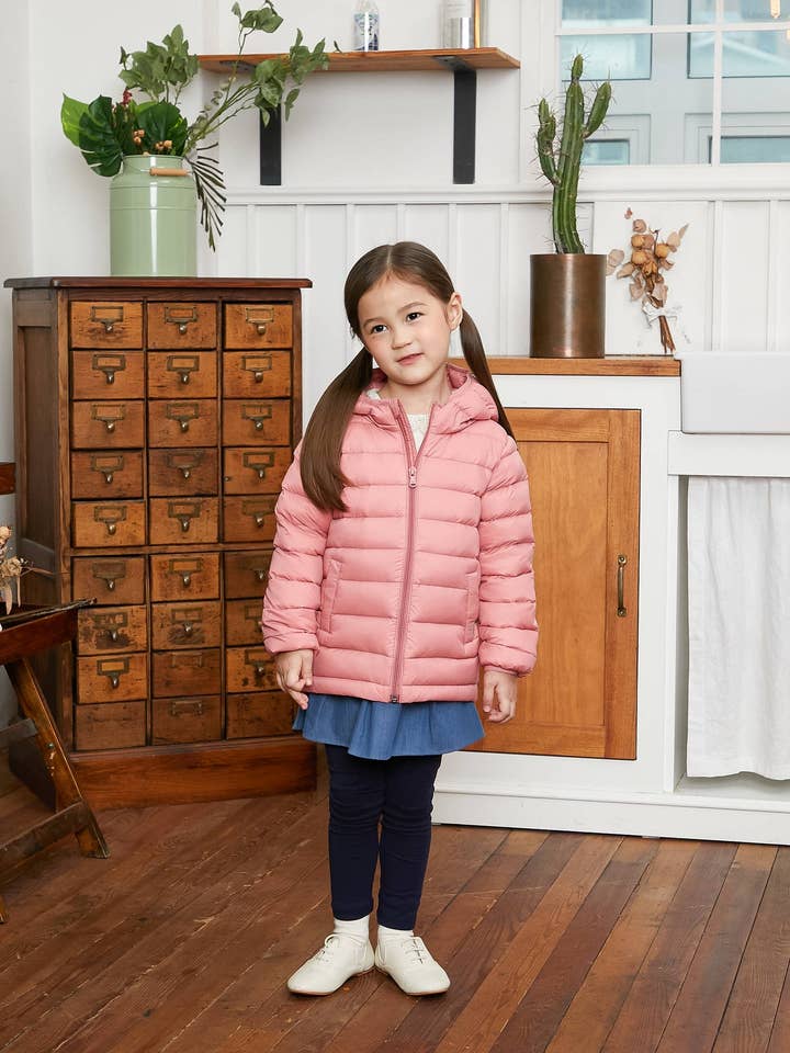 ToTo Heros - Wholesale Puffer Jacket - Kids - Lightweight Hooded Puffer Goose Down Jacket3