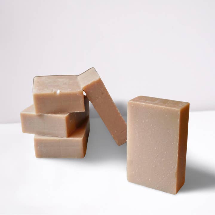 Savon de noix de coco aux amandes pour la vente par Luna-Bel Body Essentials