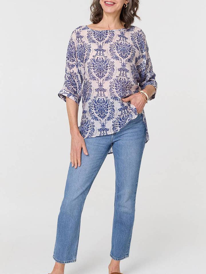 Ikat-Print Bluse mit 3/4-Ärmeln im entspannten Schnitt für den Großhandel von Stellalondon