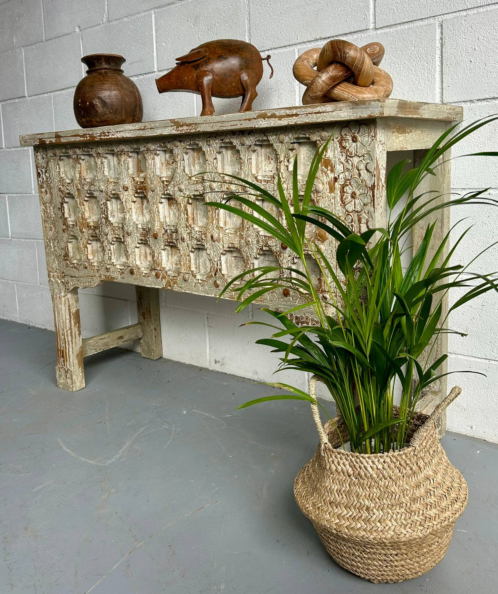Paloma Black (Casa Natura Design, S.L.) - Wholesale Console Table - Intricately Hand Carved Mango Wood Console From India2
