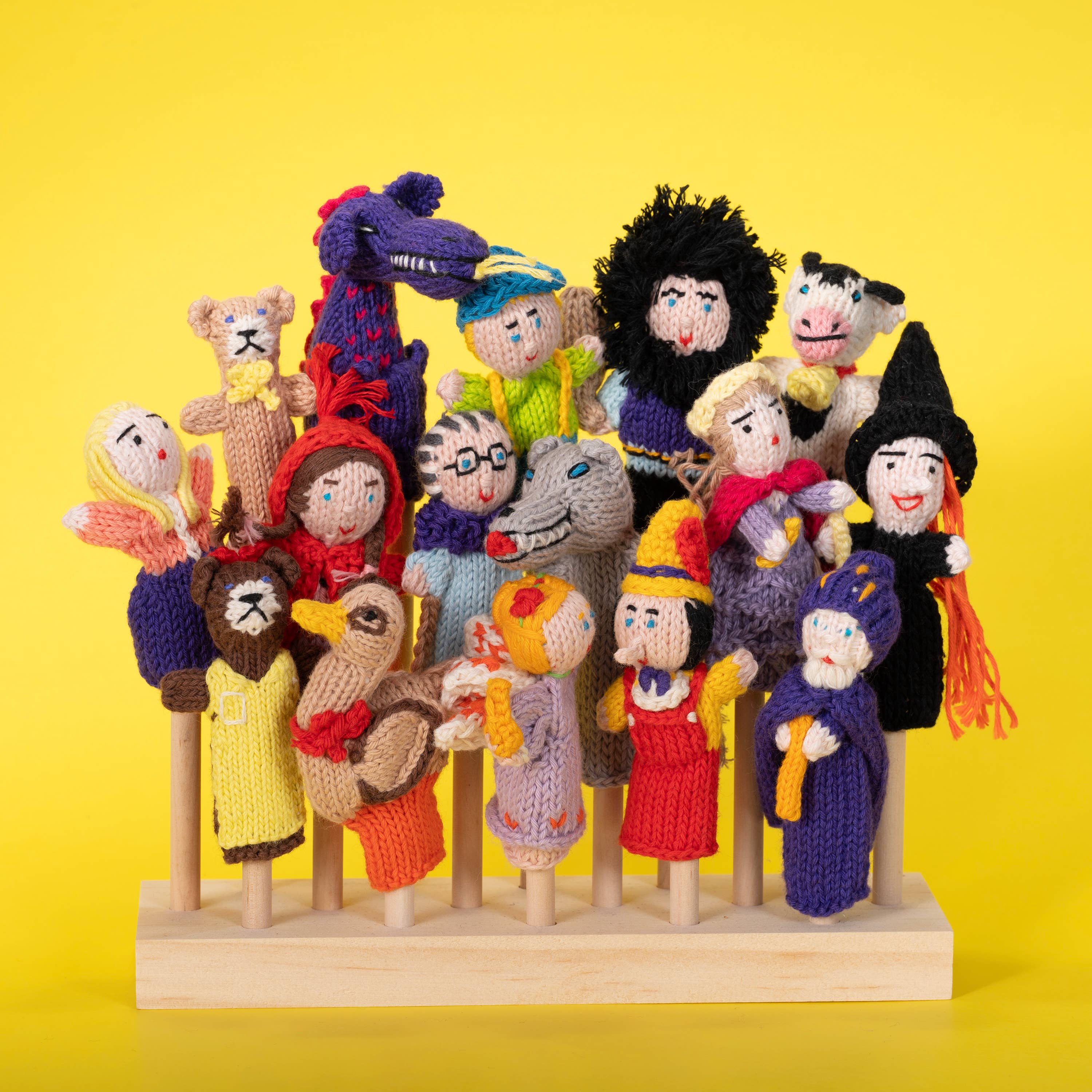 Lucuma Designs - Venta al por mayor Marioneta de dedo - Niños y bebés - Marioneta de algodón orgánico Fairy Tale Mix (vendida en los años 50)0