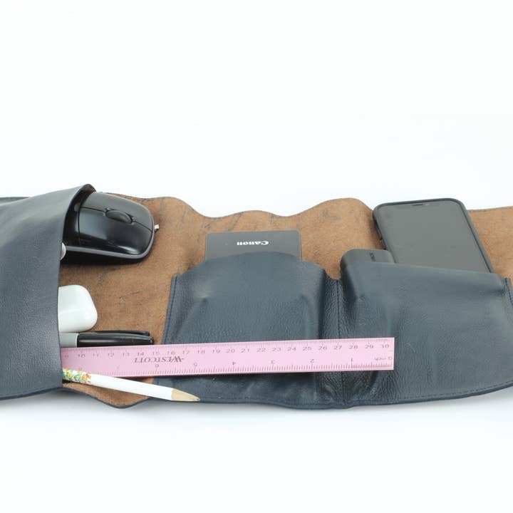 Leather Impressions Inc - Wholesale Cord Holder - Leather Roll up Cord Keeper Wrap Around Tech Case9