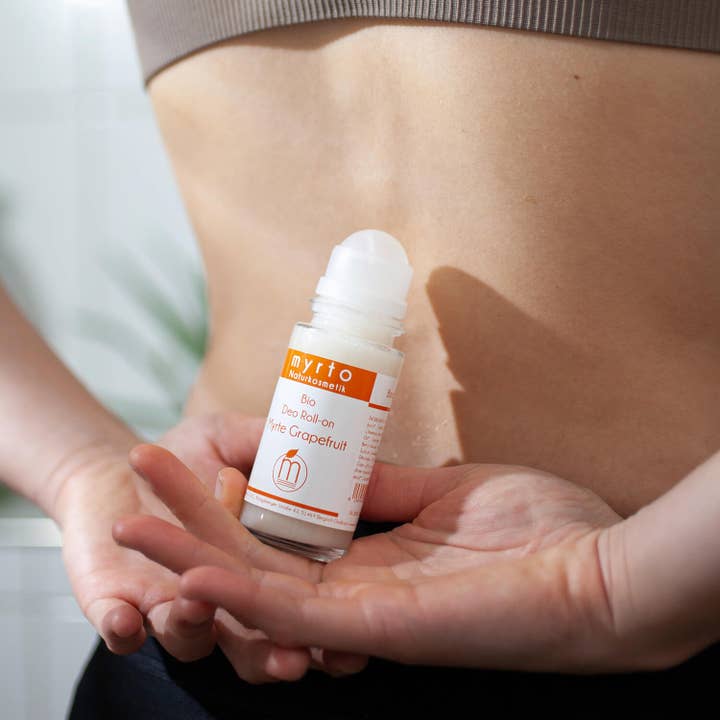 myrto Naturkosmetik - Wholesale Deodorant - Unisex - myrto organic deodorant roll-on myrtle grapefruit2