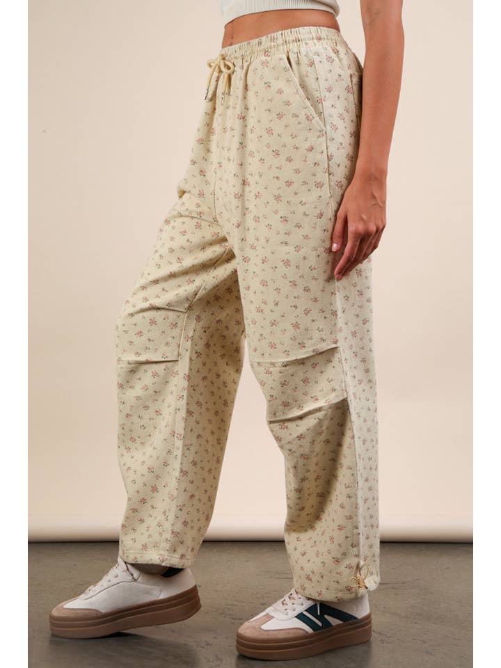 VERY J - Wholesale Pants - Women's - NP70723-Floral Printed Linen Parachute Pants7